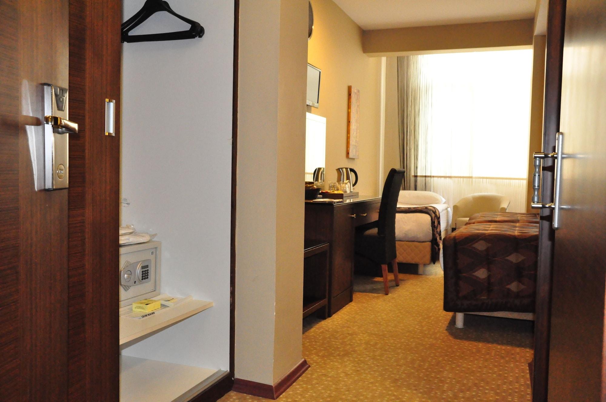 Marlight Boutique Hotel Izmir Exterior photo