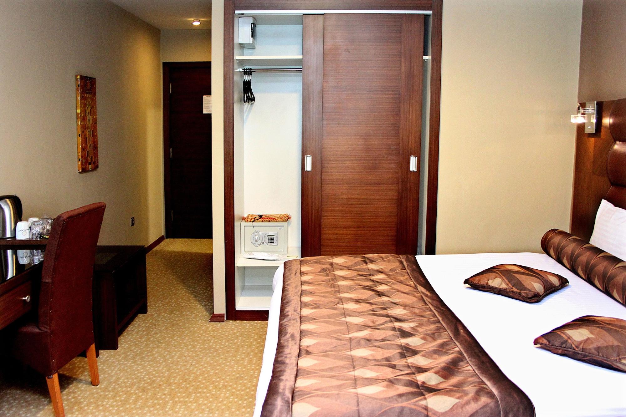 Marlight Boutique Hotel Izmir Exterior photo