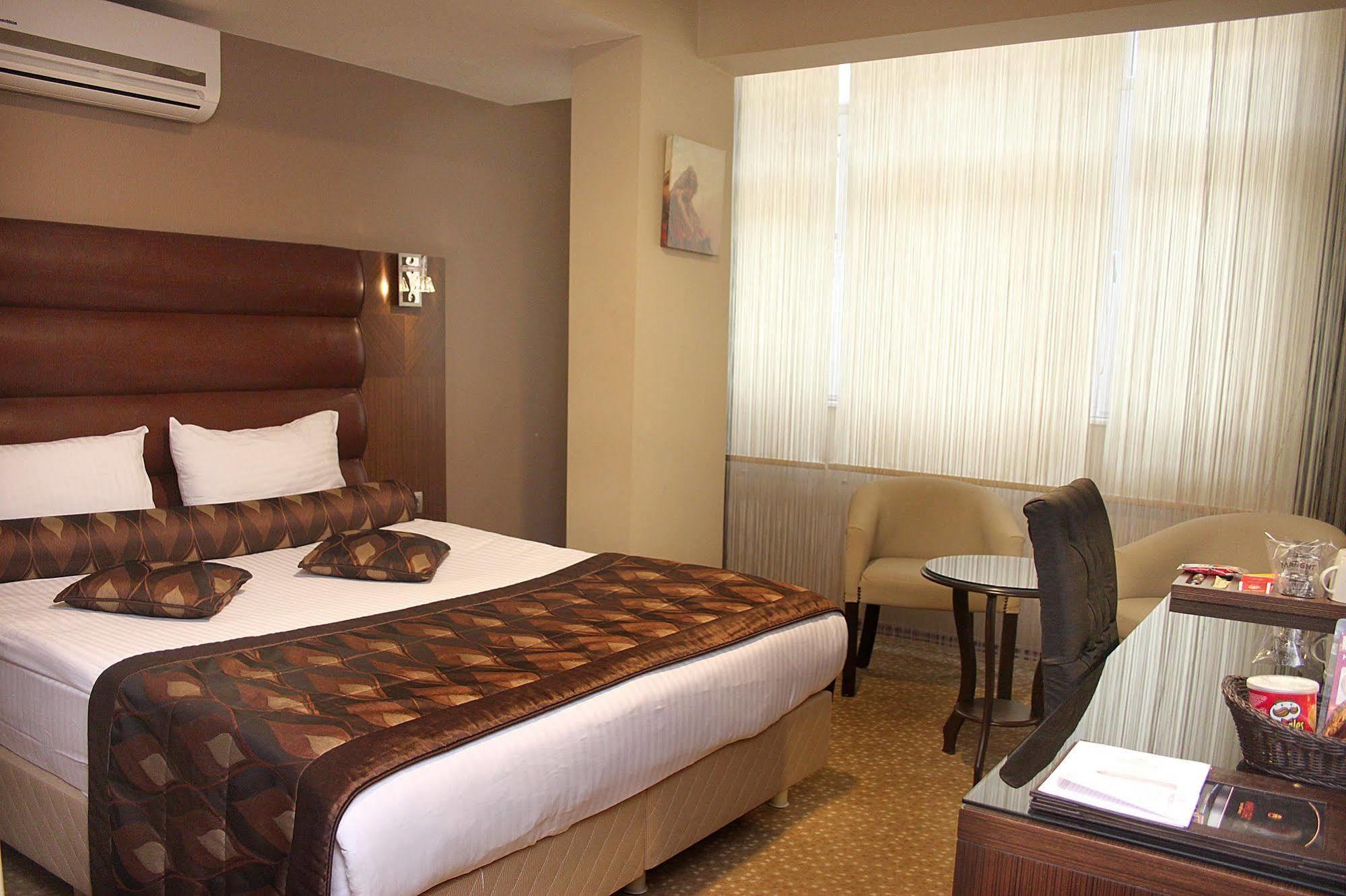 Marlight Boutique Hotel Izmir Exterior photo